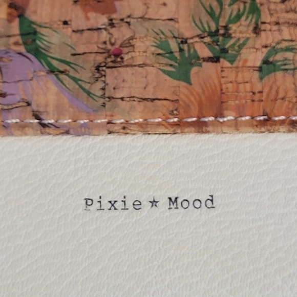 PIXIE MOOD Wristlet with Detachable Strap - Picture 2 of 8